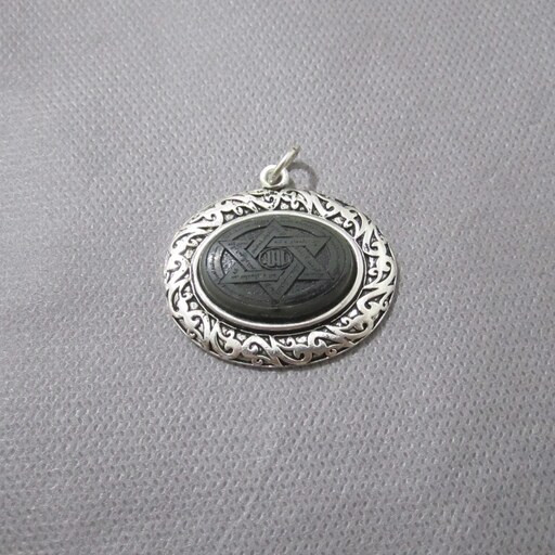 سنگ یشم اصل ومعدنی باحرز ستاره سلیمان