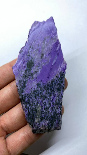 سنگ چاروئیت اصل وارداتی بسیارکمیاب