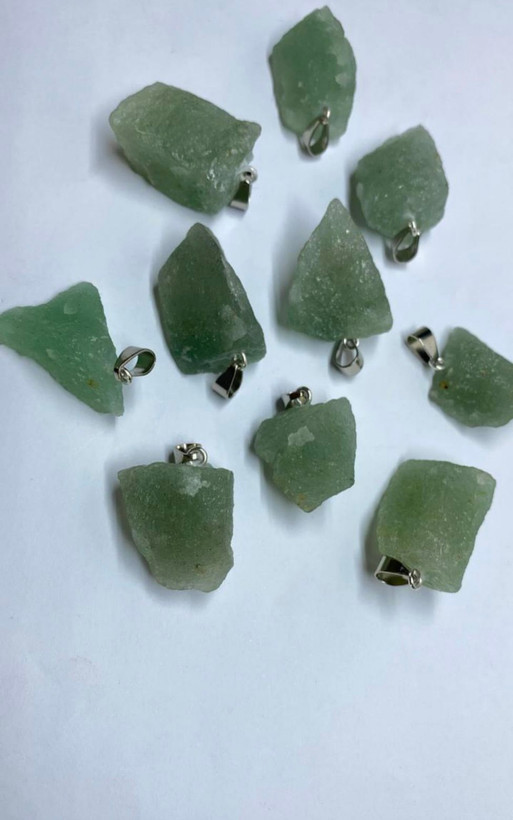 پلاک گردنی سنگ آونتورین راف وارداتی