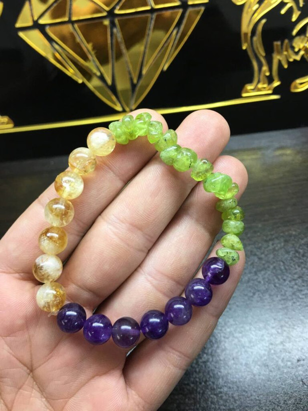 مشخصات وسفارش دستبندآمیتیست وزبرجداصل