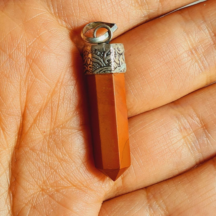 اویزگردنی سنگ جاسپرسرخ اصل