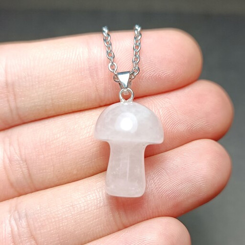 قیمت وخریدگردنبندسنگ رزکوارتز