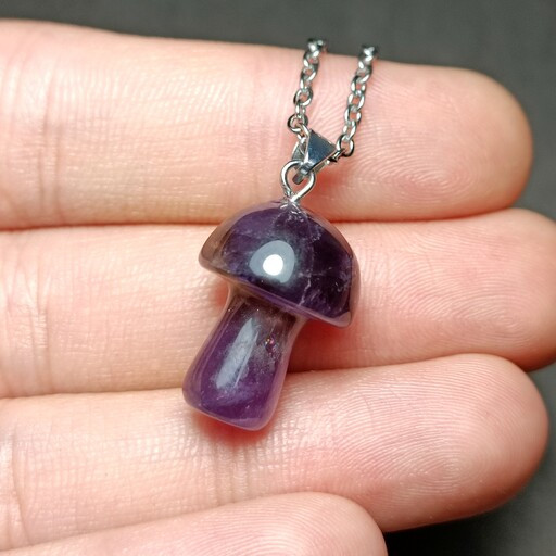 سنگ آمیتیست