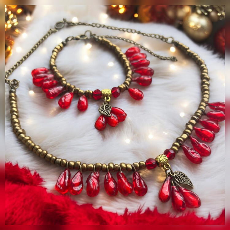 مشخصات قیمت وخریدنیم ست یلدایی زنانه