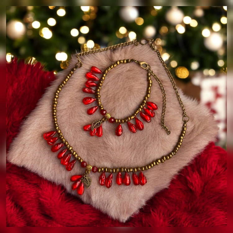 گردنبندیلدایی