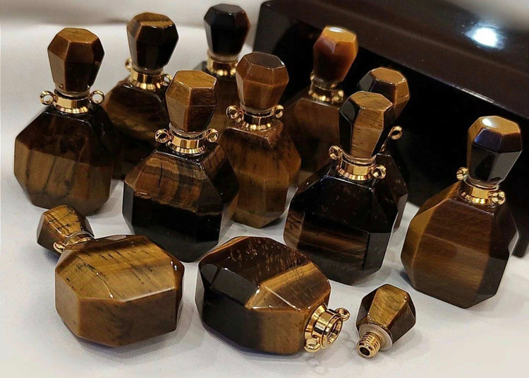 قیمت وخریدجاعطری گردنی سنگ چشم ببر