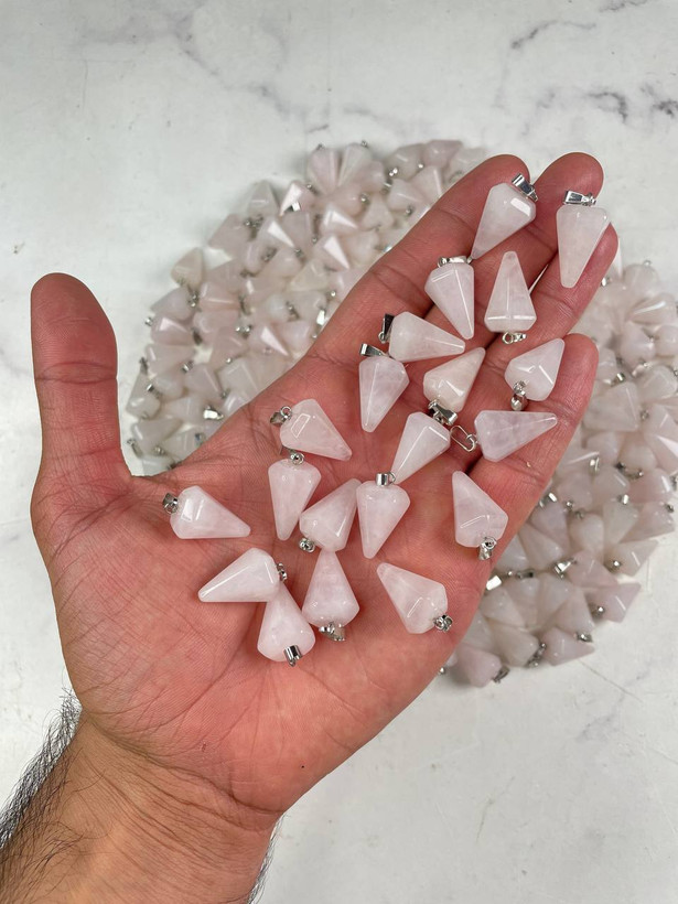 پلاک گردنی سنگ رزکوارتز اصل