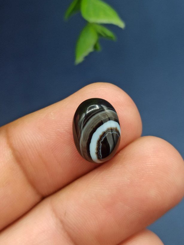 نگین باباقوری