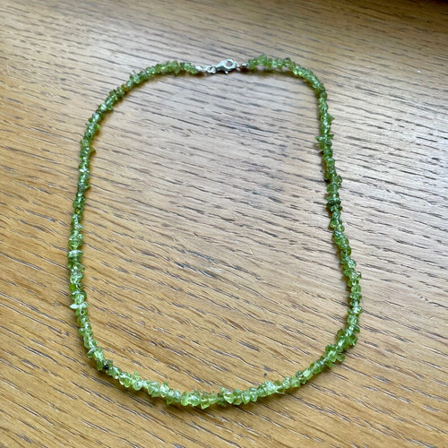 گردنبندسنگ زبرجداصل