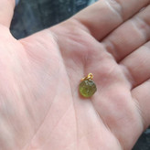 پلاک های سنگ راف طبیعی زبرجد