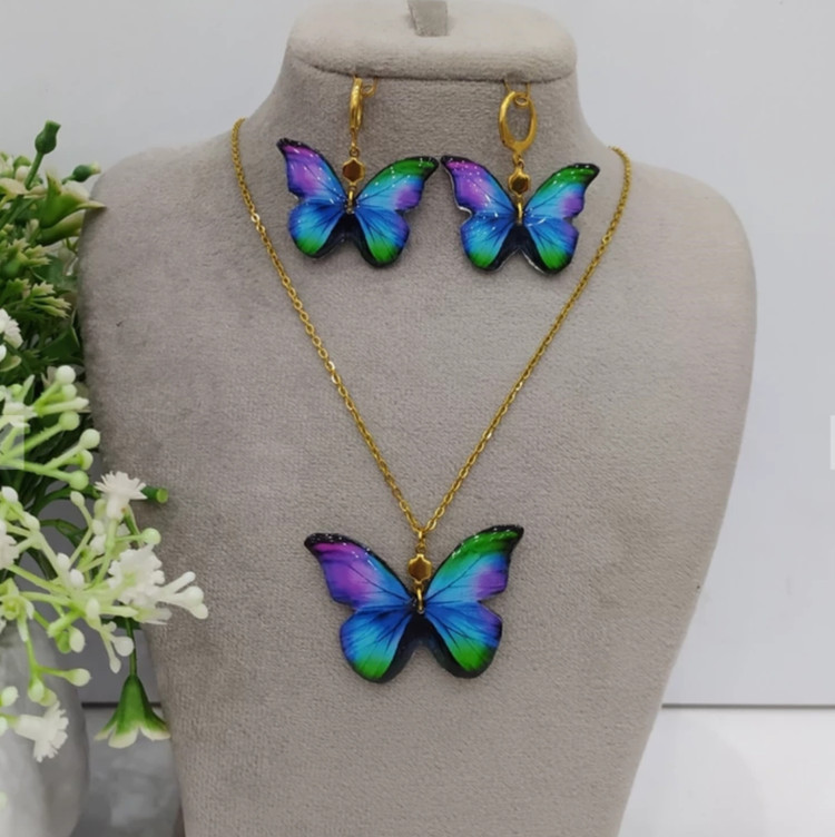 زیورالات زنانه