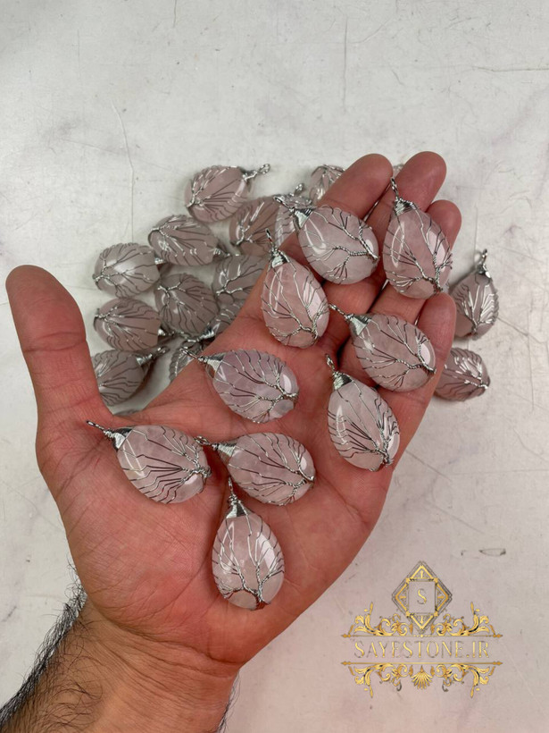 مشخصات قیمت وخریدگردنبندسنگ رزکوارتز