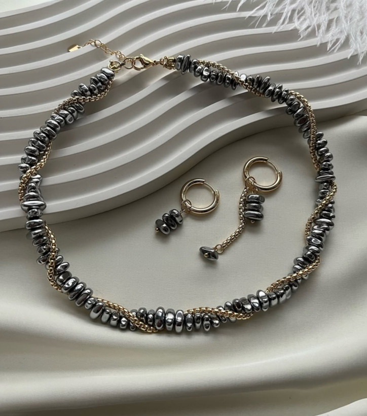 مشخصات قیمت وخریدگردنبندسنگ حدید