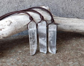 پلاک گردنی سنگ کریستال کوارتز