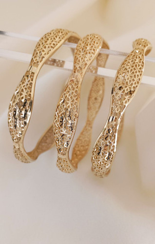 مشخصات قیمت وخرید النگوطلاروسی فیوژن