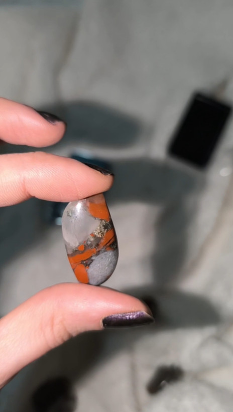 مشخصات قیمت وخریدسنگ خون اصل افریقایی