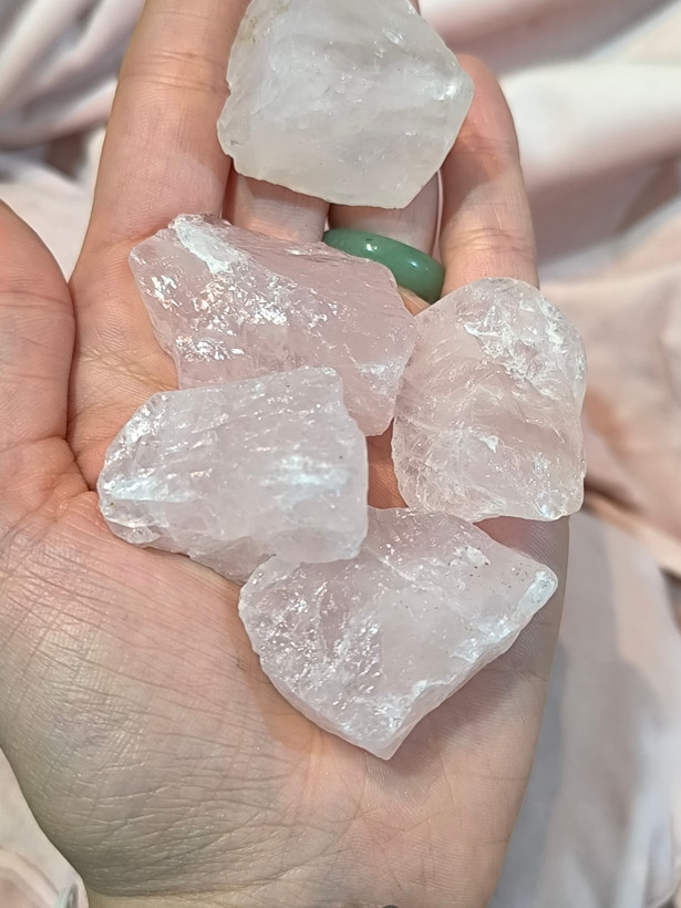 قیمت وخریدراف سنگ رزکوارتزاصل ومعدنی شفاف