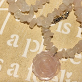 مشخصات قیمت وخریدگردنبندسنگ رزکوارتز