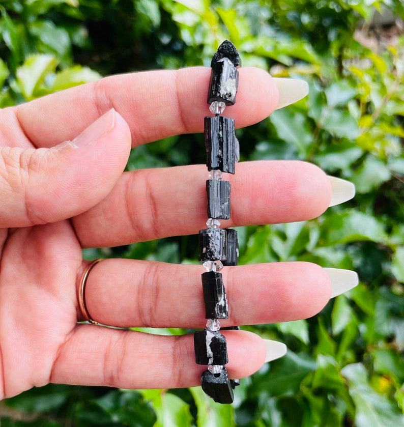 خواص سنگ تورمالین سیاه