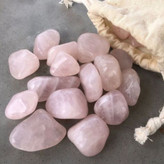 مشخصات قیمت وخرید سنگ رزکوارتز اصل ومعدنی