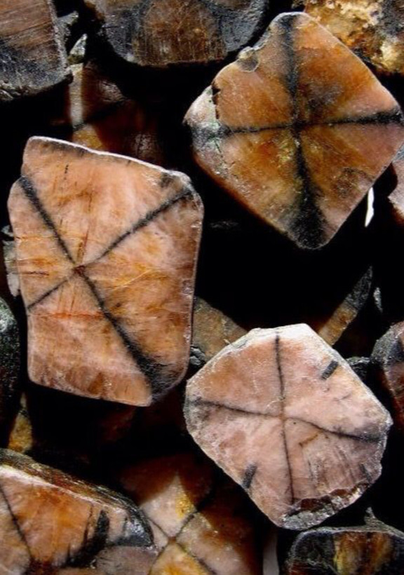 خریدسنگ کیالوستیت سنگ جادو