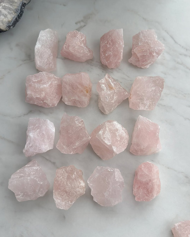 قیمت وخرید سنگ رزکوارتز اصل ومعدنی